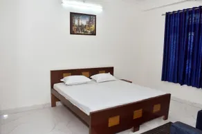 KRISHNAM GUEST HOUSE - Room