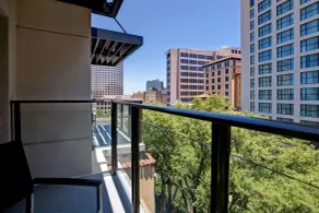 Hampton Inn & Suites by Hilton San Antonio Riverwalk  - Vue de la chambre