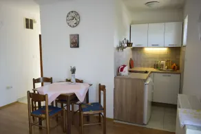 Apartment Rina - Spisning på værelset