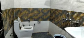 The Yamuna Deck Resort and Cafe - Bathroom
