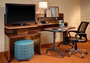 Fairfield Inn & Suites by Marriott Utica - Chambre
