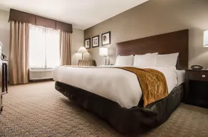Quality Suites St. Joseph - Chambre