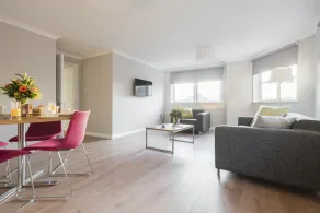 PREMIER SUITES Reading - Vistas desde la habitación