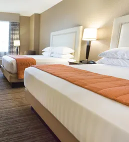 Drury Inn & Suites Cincinnati Sharonville - Chambre