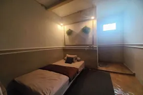 Hotel O Mekar Guest House Syariah - Room