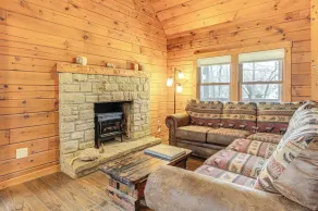 8 Mi to IU: Cabin w/ Reading Nook, Fire Pit & Yard - Interior