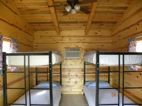 Days End Campground & RV Park - Chambre