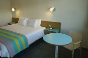 The Beverly Laurel Hotel at West Hollywood - Room