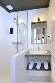 Hôtel de Londres, Saumur - Salle de bain
