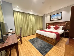 NUMINOUS HOTEL - Room