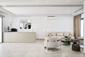 Quattro Suites - Resepsjon