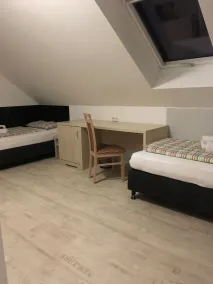 Penny Pension - Room