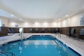 Fairfield Inn & Suites by Marriott Atlanta Stonecrest - Piscine