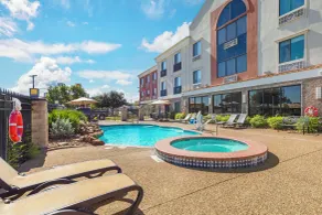Holiday Inn Express Hotel and Suites Fairfield-North by IHG - Pool