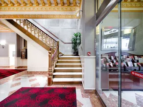 Radio City Apartments - Entrée intérieure