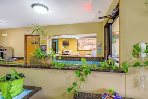 Super Rest Inn - Reception