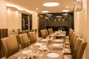 Grand Paradise - Restaurant
