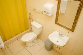 Hotel Residencial Cervantes - Bathroom