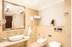 Crystal Palace Boutique Hotel - Zimmer