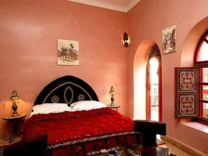 Riad Julia - Camera