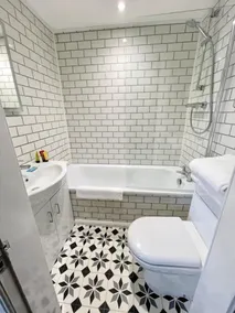 The Tormaukin Hotel - Bathroom