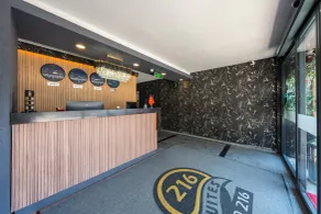 216 Bosphorus - Reception