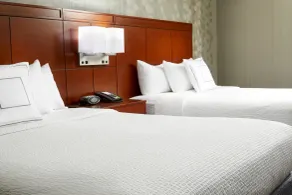 Courtyard by Marriott San Antonio Six Flags at The RIM - Room