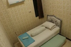 Imam Bonjol Hostel - Chambre