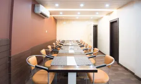 Treebo King'S Court Chandrasekharpur - Restaurant