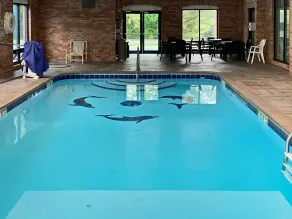 Comfort Inn & Suites Columbus North - Pool