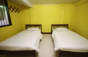 Baan Bua Homestay - Hostel - Room