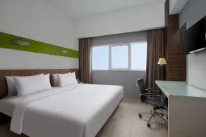 Hotel Santika Cikarang - Room