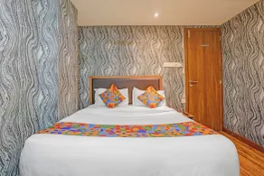 Via Maahi Residency - Room