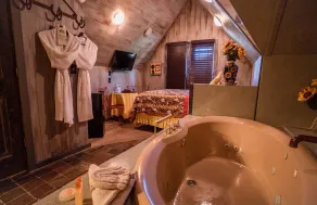 The Anniversary Inn - South Temple - Chambre