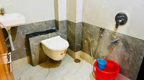 Hotel Tanish - Bathroom