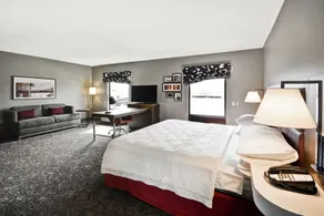 Hampton Inn & Suites Columbus-Easton Area - Zimmer