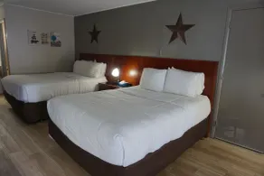 Harvest Drive Family Inn - Renovated Rooms - Rum