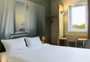 B&B HOTEL Fréjus Roquebrune-sur-Argens - Chambre
