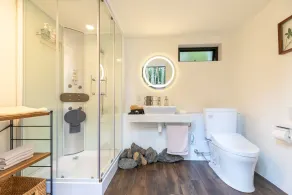 HANZ OUTDOOR RESORT -formerly GLAMPING VILLA HANZ KAWAGUCHIKO - Baño