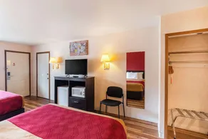 Econo Lodge Fredericksburg - Chambre