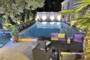 Inter Hôtel Mireille, Arles - Piscine