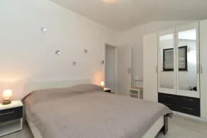 Apartments Stana 242 - Rom