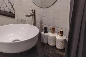 Bhirom at Baan Thongjaya - Badezimmer