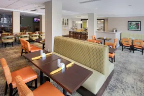 Hilton Garden Inn Reagan National Airport - Restaurant