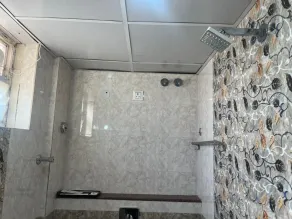 Hotel Avenue Suites Near International Airport Bangalore - Bathroom
