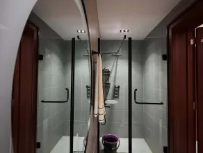 Jezberry Hotel - Baño