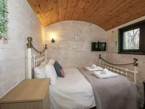 Aston - Shepherd Hut - Chambre
