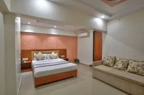 Hotel Saineel Residency - Chambre