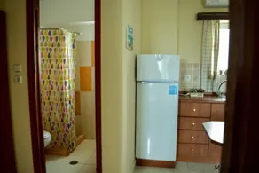 Tommy's Rooms - Bathroom
