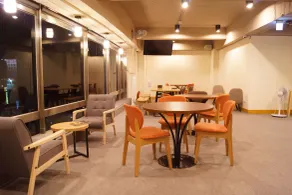 Trip GG Hostel - Coin salon dans le hall